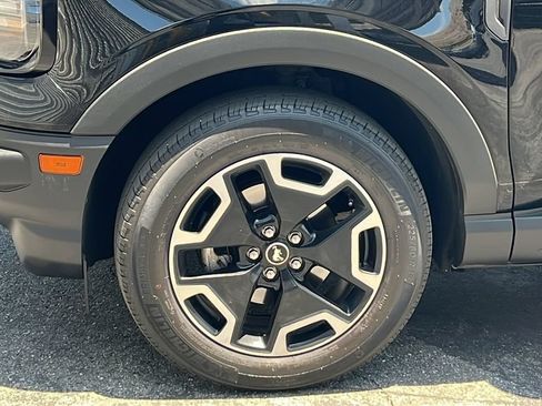 Certified 2022 Ford Bronco Sport Outer Banks w/ Tech Package AWD/4WD image 8
