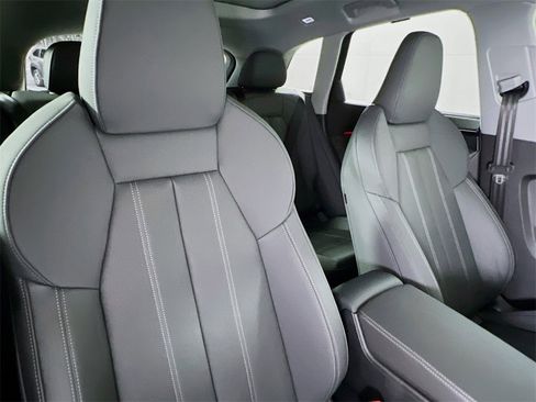 New 2025 Audi Q5 2.0T Premium Plus image 29