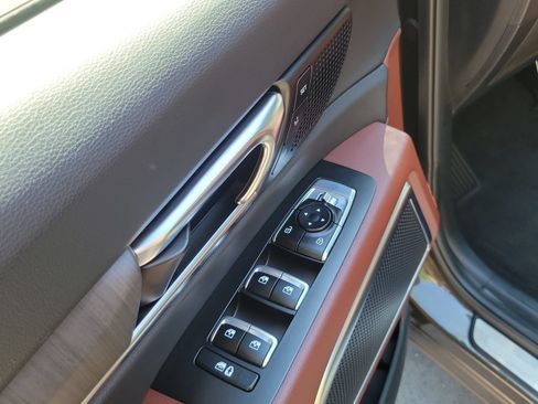 Used 2024 Kia Telluride SX Prestige AWD/4WD image 8