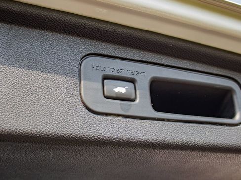 Used 2021 Honda Odyssey EX-L image 38