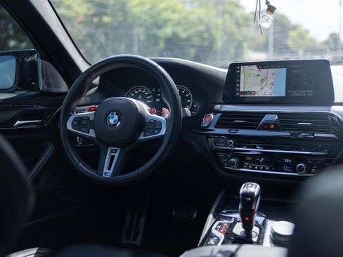 Used 2019 BMW M5 w/ Executive Package image 11