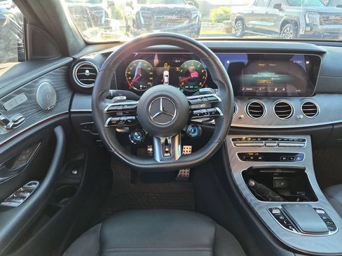 Used 2022 Mercedes-Benz E 53 AMG 4MATIC Sedan image 31
