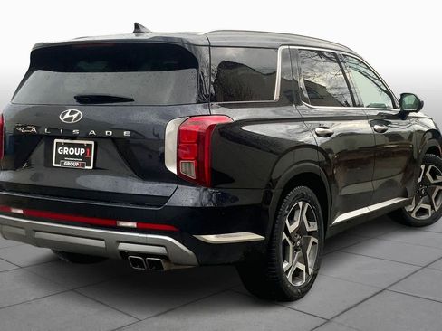 Used 2024 Hyundai Palisade Limited FWD image 21