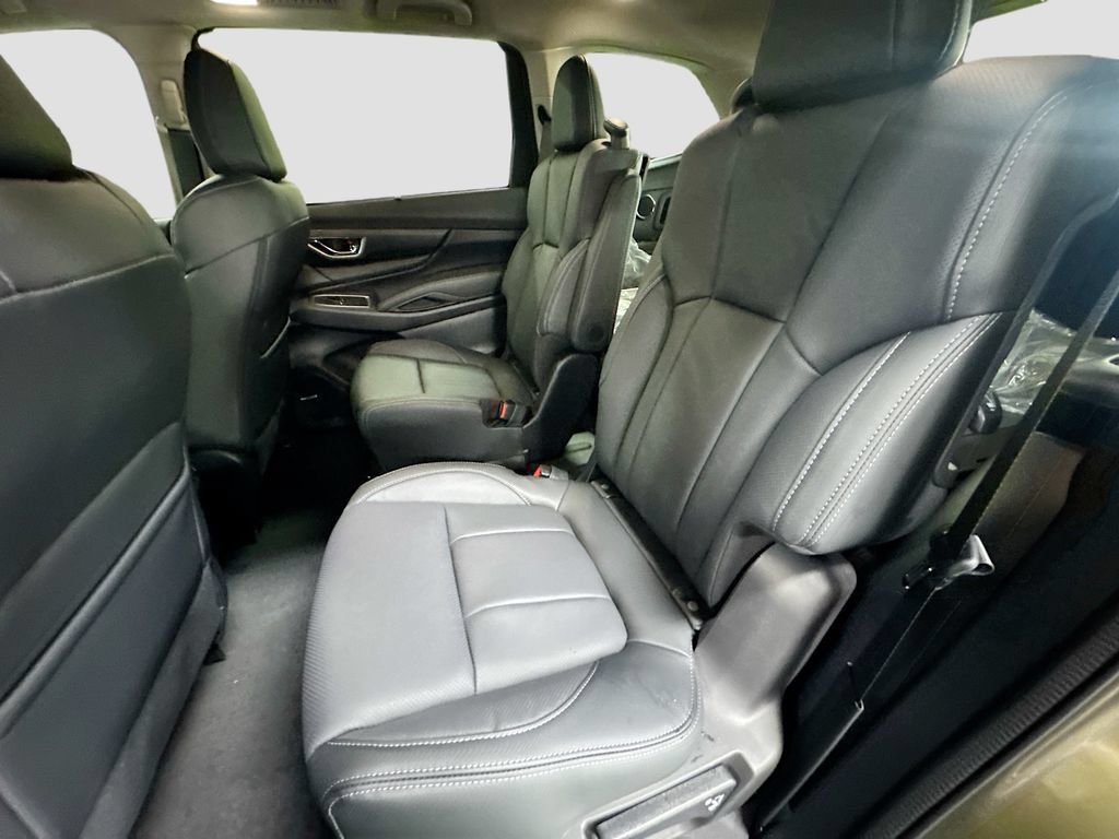 New 2026 Subaru Ascent Limited AWD/4WD image 24