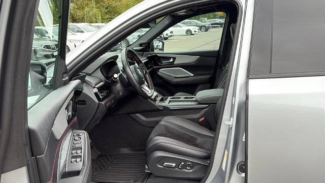 Certified 2025 Acura MDX A-Spec AWD/4WD image 10