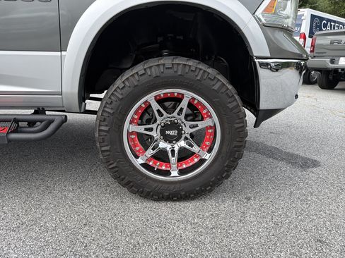 Used 2013 RAM 1500 Laramie w/ Convenience Group AWD/4WD image 14