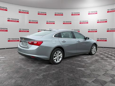 Used 2024 Chevrolet Malibu LT FWD image 5