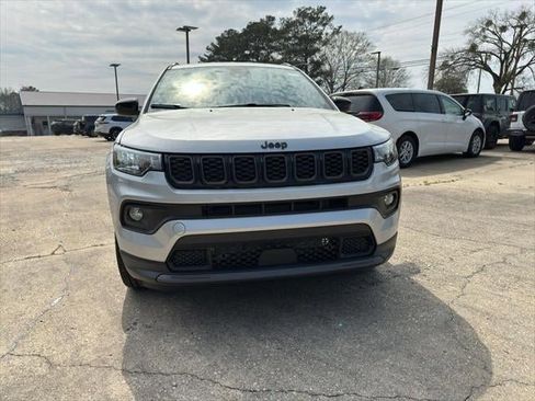 New 2026 Jeep Compass Latitude AWD/4WD image 23