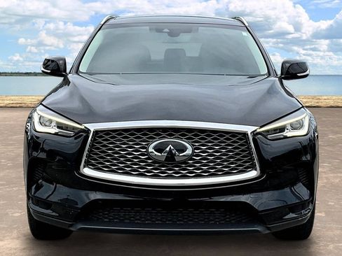 Used 2023 INFINITI QX50 Luxe FWD image 2