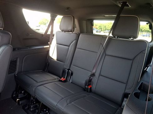 New 2026 Chevrolet Suburban Premier w/ Sun And Tow Package AWD/4WD image 7