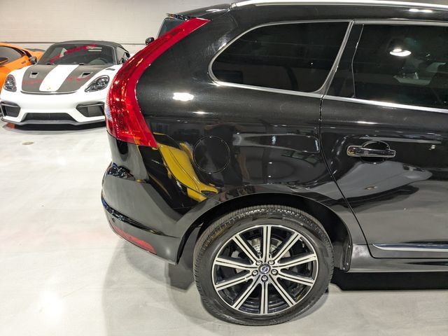 Used 2017 Volvo XC60 T6 Inscription w/ Climate Package AWD/4WD image 10