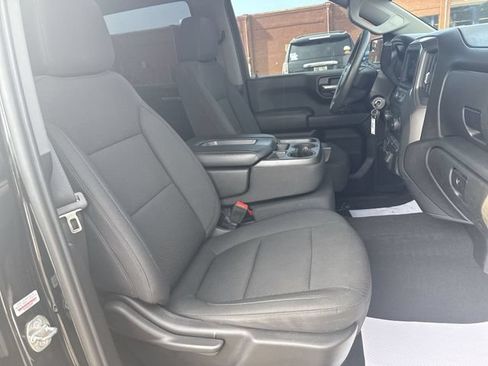 Used 2021 Chevrolet Silverado 1500 Custom AWD/4WD image 27