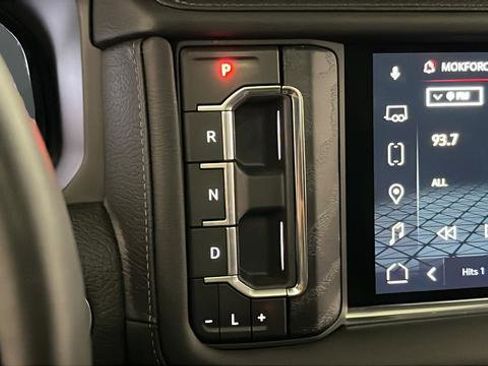 Used 2023 GMC Yukon XL Denali image 20