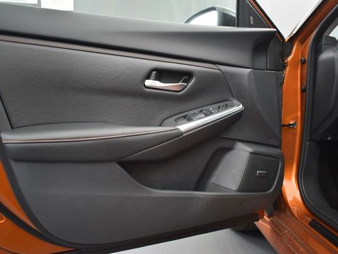 New 2025 Nissan Sentra SR w/ SR Premium Package image 26