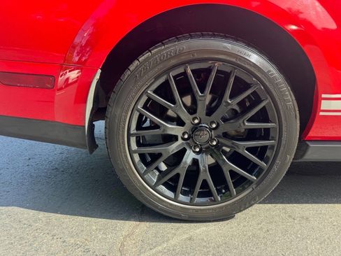Used 2009 Ford Mustang Shelby GT500 RWD image 18