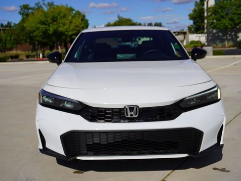 Used 2026 Honda Civic Sport image 5