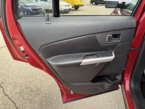 Used 2011 Ford Edge SEL w/ 201A Rapid Spec Order Code FWD image 13