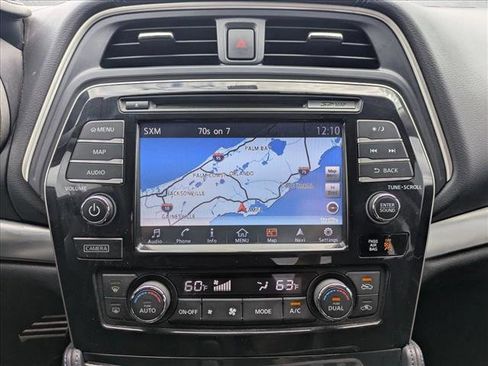 Used 2017 Nissan Maxima SR w/ Midnight Edition image 14