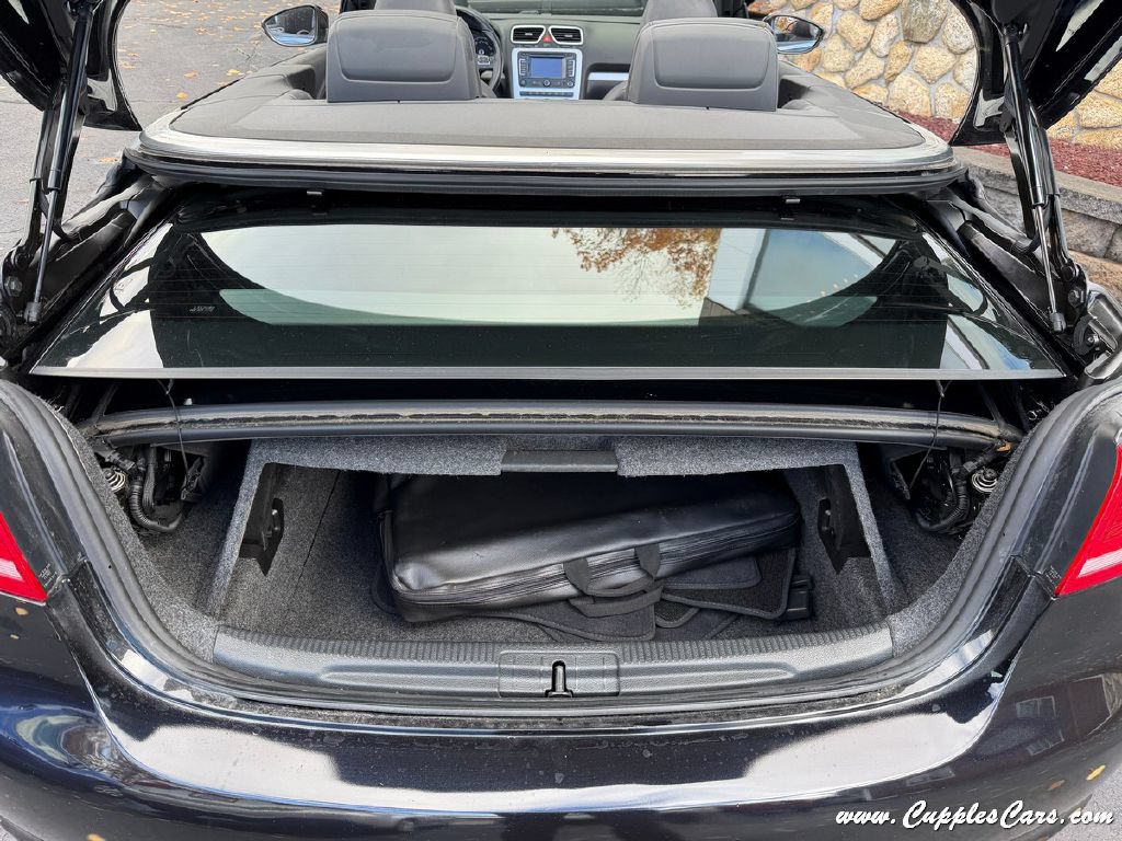 Used 2015 Volkswagen Eos Komfort FWD image 8