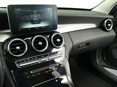 Used 2016 Mercedes-Benz C 300 4MATIC Sedan image 37