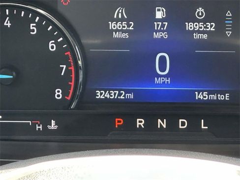 Used 2022 Ford Explorer XLT w/ Equipment Group 202A image 21