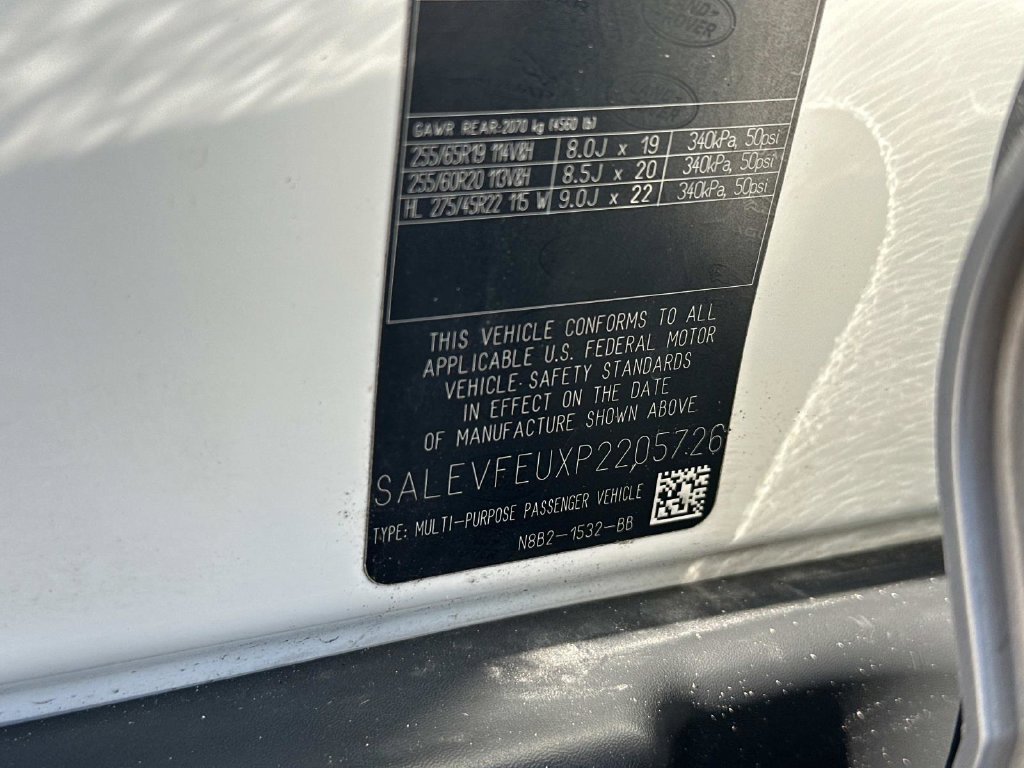 Used 2023 Land Rover Defender 130 First Edition AWD/4WD image 19