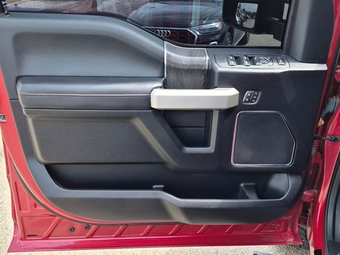 Used 2021 Ford F250 Lariat image 13