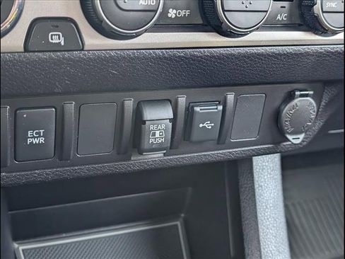 Used 2022 Toyota Tacoma SR5 image 14