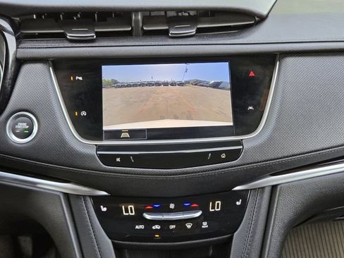 Used 2024 Cadillac XT6 Luxury w/ LPO, Floor Liner Package AWD/4WD image 18