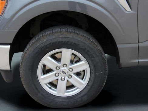 Used 2022 Ford F150 XLT image 10