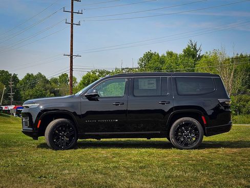 New 2026 Jeep Grand Wagoneer Limited AWD/4WD image 6