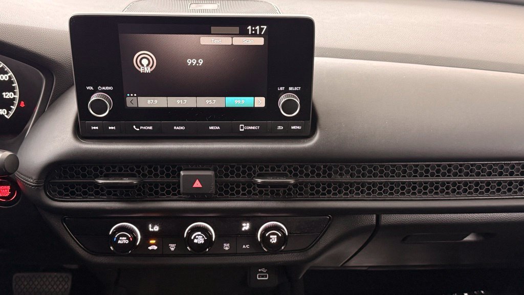 Used 2025 Honda HR-V LX image 22