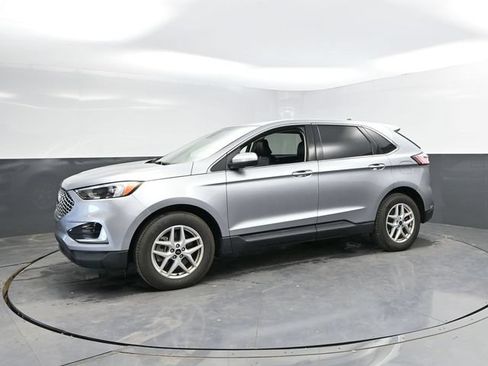 Used 2024 Ford Edge SEL AWD/4WD image 9