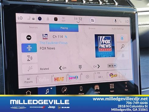 New 2025 Jeep Grand Cherokee Limited w/ Black Appearance Package image 26