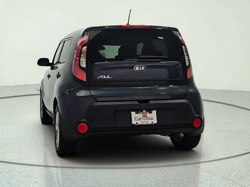 Used 2015 Kia Soul + FWD image 5