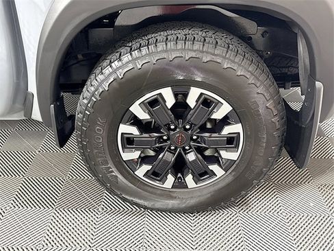 Certified 2024 Nissan Frontier Pro-X image 4
