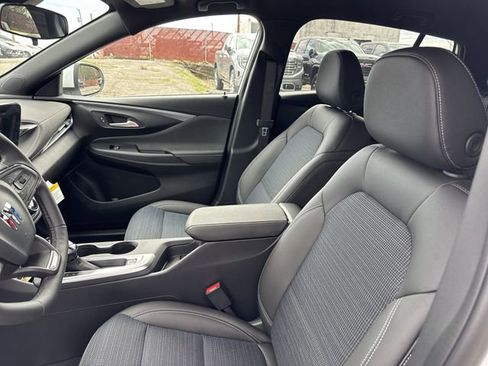 New 2026 Buick Envista Preferred image 10