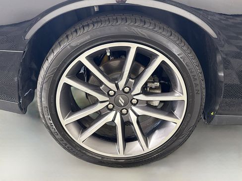 Used 2023 Dodge Challenger R/T image 31