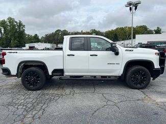 Used 2025 Chevrolet Silverado 2500 Custom w/ Custom Convenience Package AWD/4WD video 2