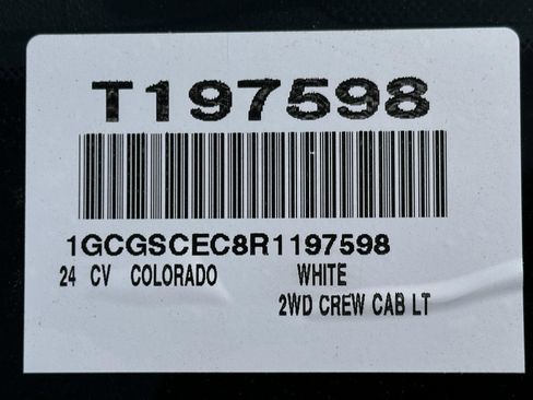 Used 2024 Chevrolet Colorado LT RWD image 15