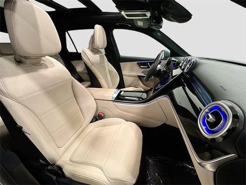 Certified 2025 Mercedes-Benz GLC 300 GLC 300 image 30