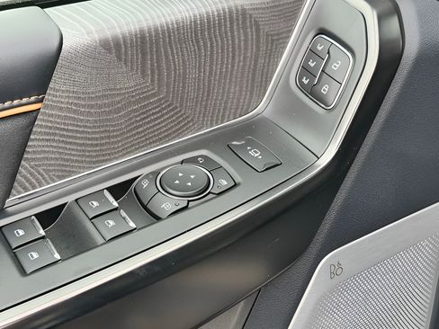 Used 2024 Ford F450 Platinum AWD/4WD image 14