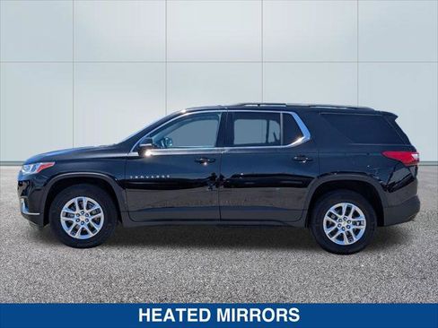 Used 2019 Chevrolet Traverse LT w/ LPO, Cargo Package FWD image 2