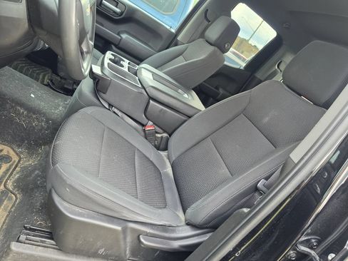 Used 2021 Chevrolet Silverado 1500 Custom AWD/4WD image 6