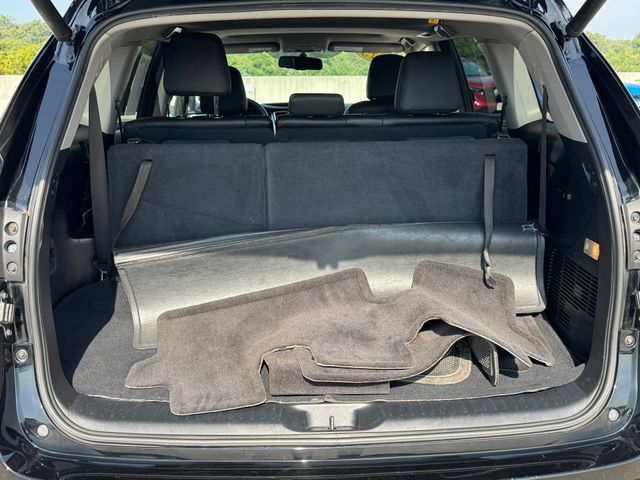 Used 2015 Toyota Highlander XLE AWD/4WD image 13