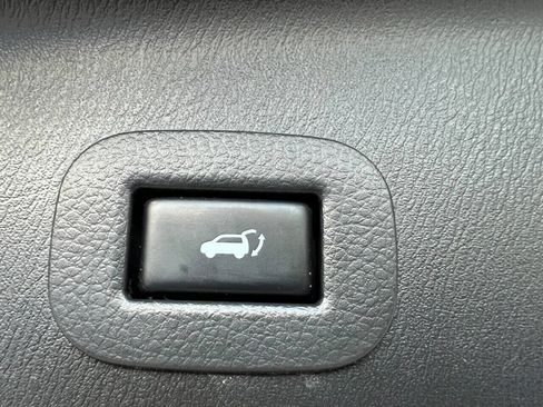 Used 2014 INFINITI QX80 4WD w/ Theater Package image 33