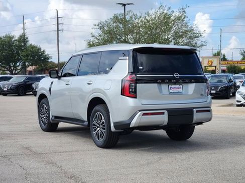 New 2026 Nissan Armada SL w/ Captain's Chari Seat Package image 4