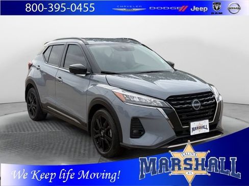 Used 2024 Nissan Kicks SR w/ SR Premium Package FWD image 1