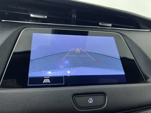 Certified 2023 Cadillac XT4 Luxury w/ Cold Weather Package FWD image 15