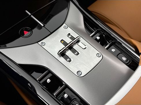 Used 2026 Ferrari Purosangue AWD/4WD image 19